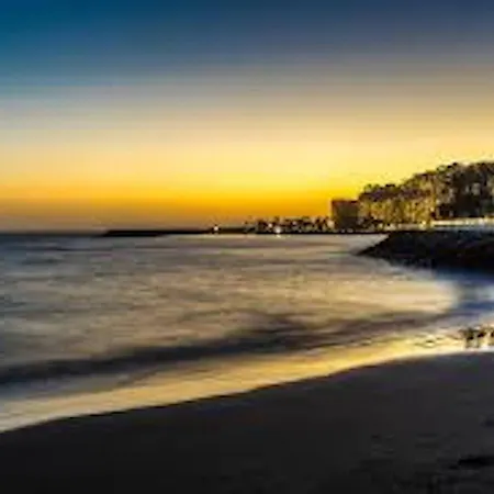 Vakantiehuis Comfortable Duplex Near The *