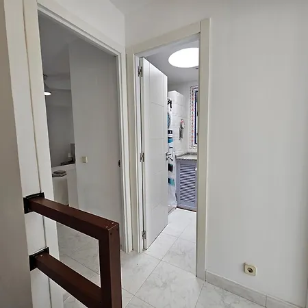 Vakantiehuis Comfortable Duplex Near The