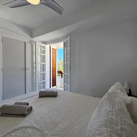 Stylish And Comfortable Duplex Near Swimming Pool Dom wakacyjny *