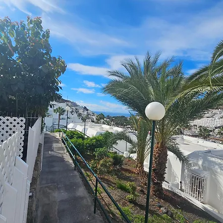 Dom wakacyjny Stylish And Comfortable Duplex Near Swimming Pool Mogán