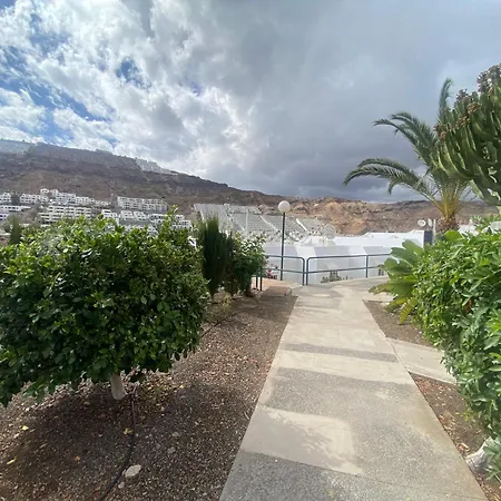 Comfortable Duplex Near The